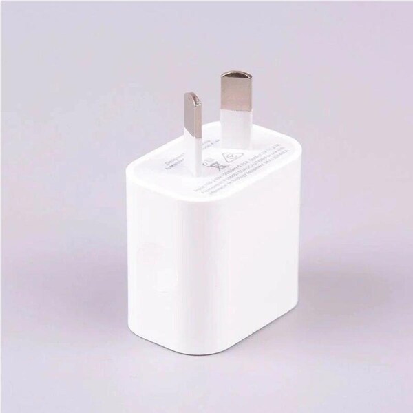 TEQ USB Wall Adapter Power Charger 2100mA 5V
