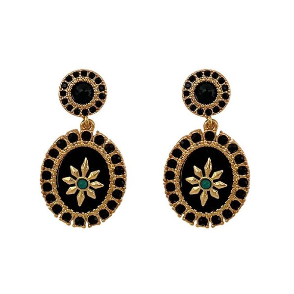 P&P Elegant Black Star Earrings Women Exquisite Jewelry High-End Fashion Accessories