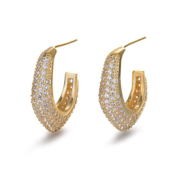 P&P Simple Moon Bay Stud Earrings Fashion Jewelry For Women Elegant Design Ladies