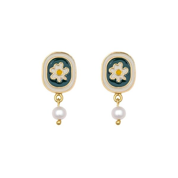 P&P Vintage Chamomile Flower Stud Earrings Women Floral Jewelry Elegant Accessories