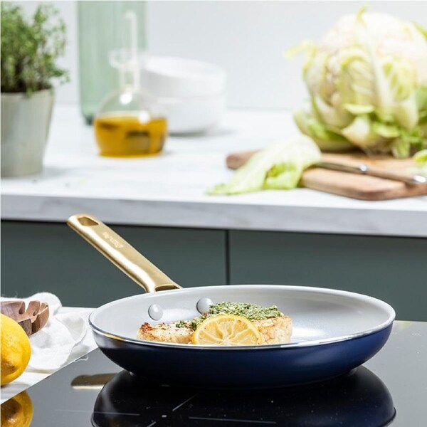 GreenPan Padova 24cm Frypan Dark Blue