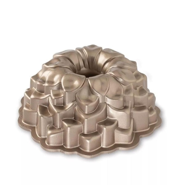 Nordic Ware Toffee Blossom Bundt Pan - 26.5 x 19.5 x 9.5cm