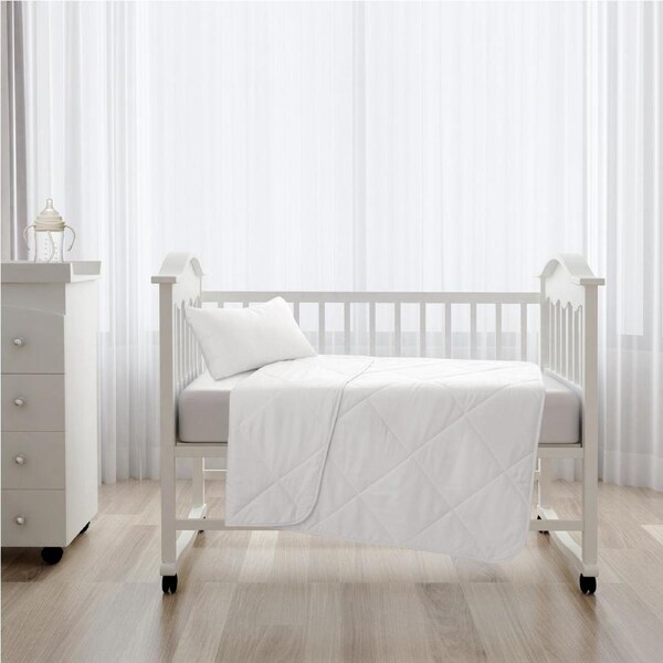 Natural Home Lightweight 100% Bamboo Quilt 250GSM - COT