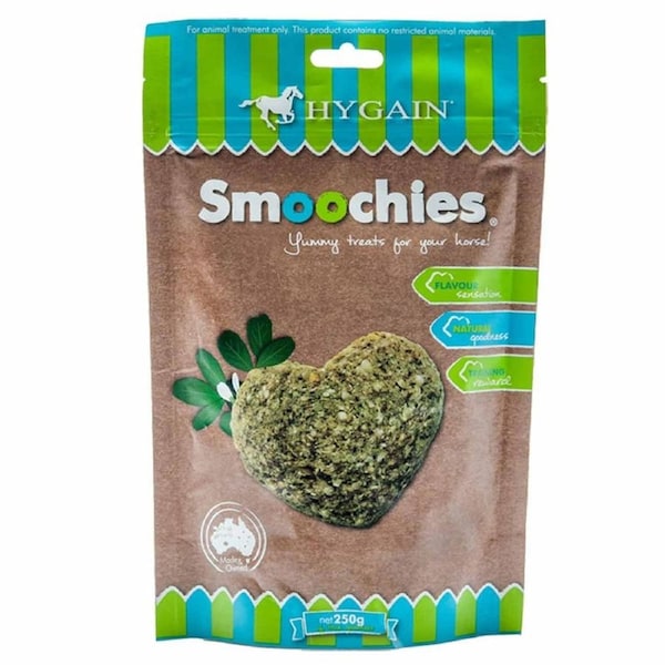 Hygain Smoochie Horses Heart-Shaped Biscuit Treats 250g Pouches X 10