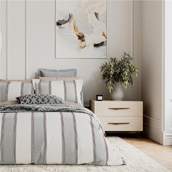 Bedeck Siya Bed Duvet Quilt Cover Set With Pillowcases Grey/Red Queen