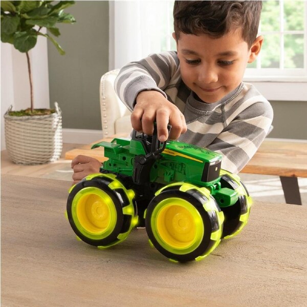 John Deere Monster Treads Light Wheels 4WD Tractor