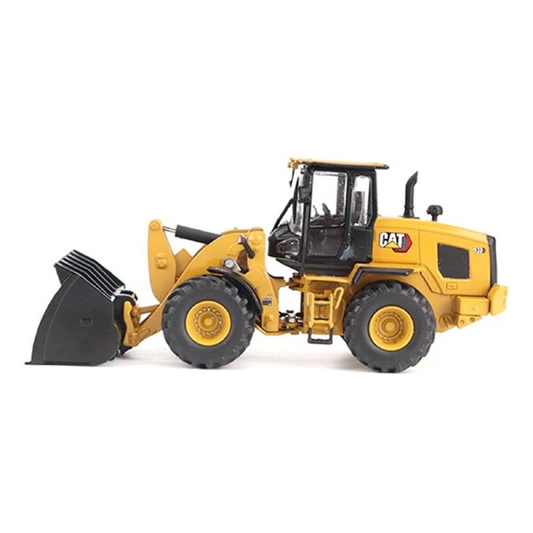 Diecast Masters 1:50 Scale Cat 938 Wheel Loader High Line Series Toy Model