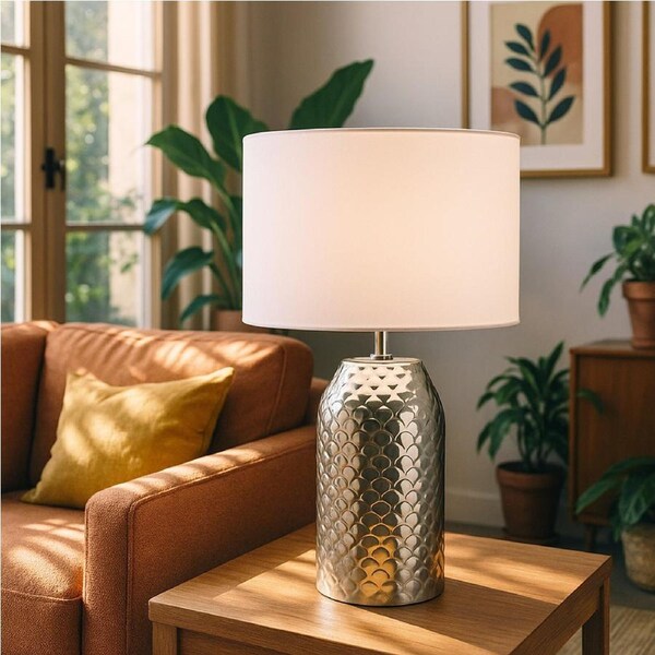 Urban Style Helen Table Lamp Silver