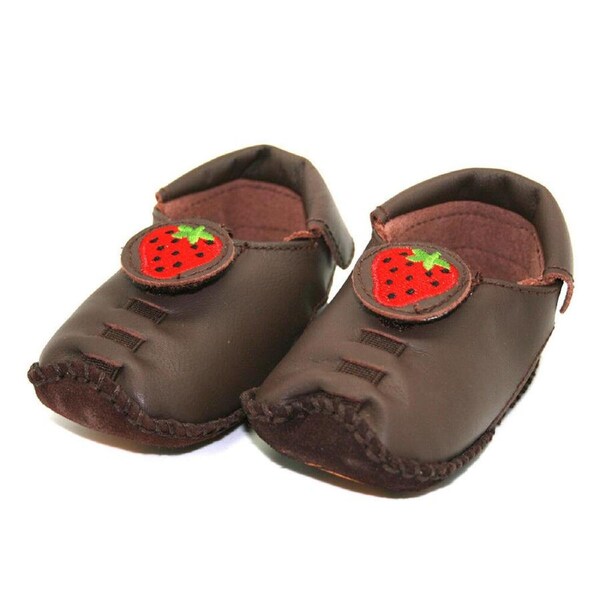 Shupea Baby Moccasin Leather Expandable Strawberry Shoes Up To 24 Months