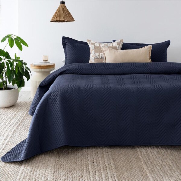 Bambury Herringbone Embossed Coverlet Set Navy Bedding Queen