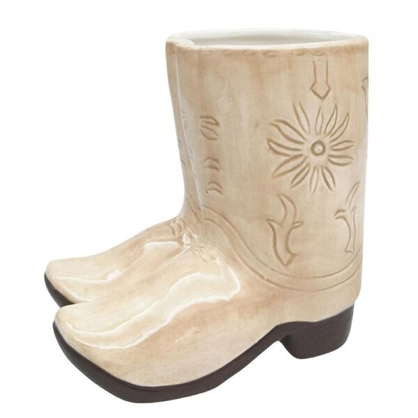 Urban Ceramic Cowboy Boots Outdoor Garden Planter Pot 16x17cm Tan