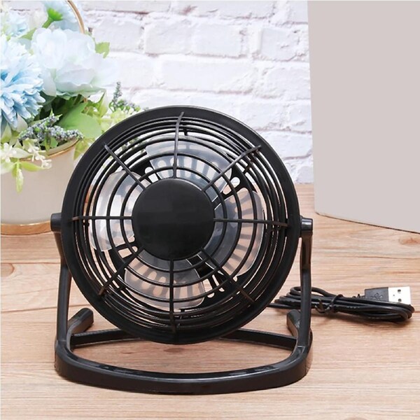 JOYBUY USB Desktop Fan – Anti-Slip Base, Soft Airflow, Compact Black Design