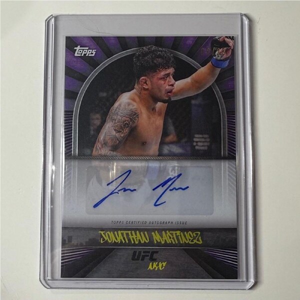 2024 TOPPS UFC NYC - JONATHAN MARTINEZ Purple Auto 09/25 #7B
