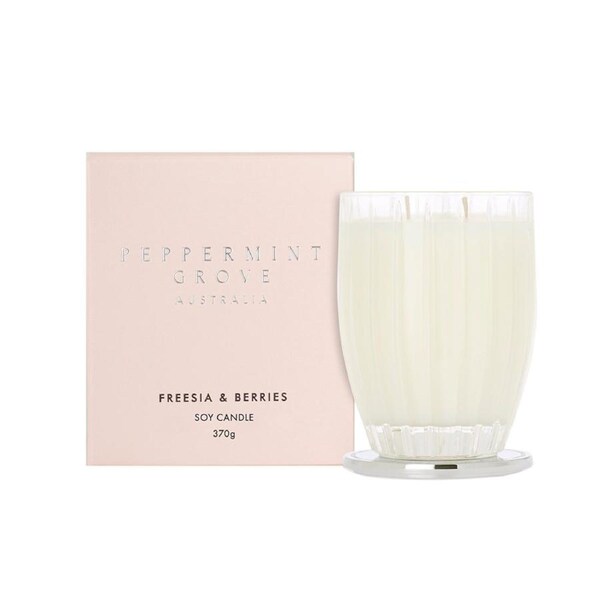 Peppermint Grove Australia Freesia & Berries - Large Soy Candle 370g