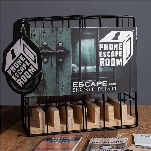 Boxer Gifts Escape Room Game Phone, William Valentine BO-GA3093