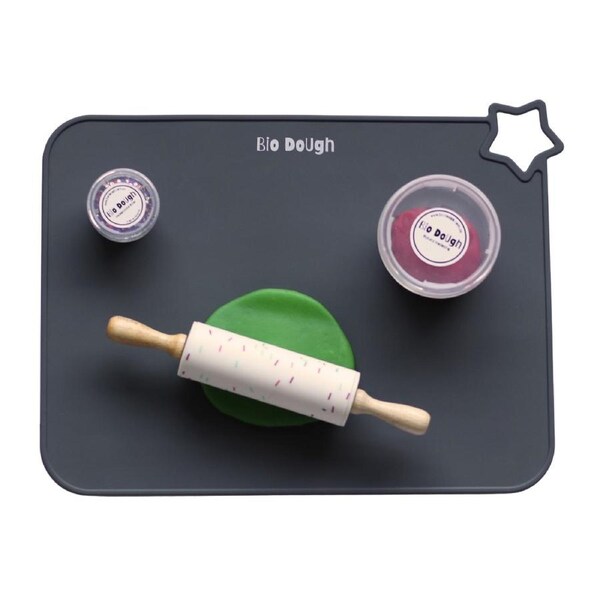 Bio DoUgh Silicone Rolling Pin & Mat Bundle