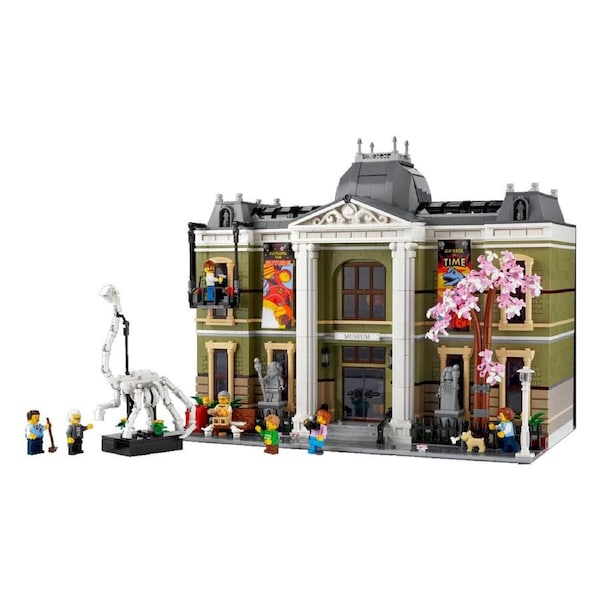 LEGO Icons Natural History Museum Model Building Set (10326) Black