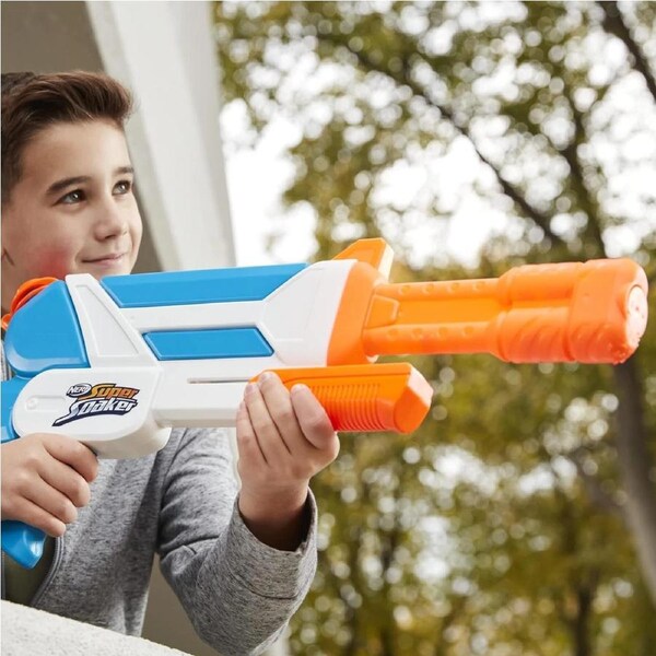 NERF Super Soaker Twister Water Blaster Dual Rotating Streams,Pump Action Fun 6+