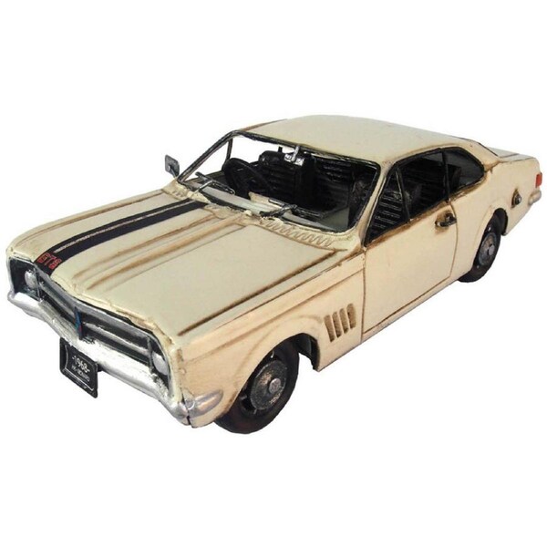 Boyle Metal Ornament Home Decor Collectible Monaro HK Car White 26x13x9cm