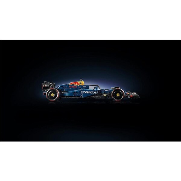 LEGO TECHNIC Oracle Red Bull Racing RB20 F1 Car (42206)