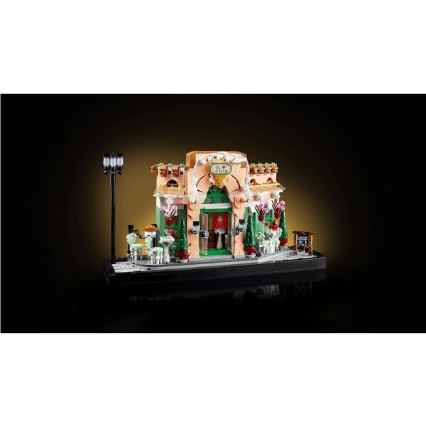 LEGO Icons French Cafe (10362)