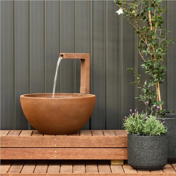 Patio Spout Pond-SM2035-IR