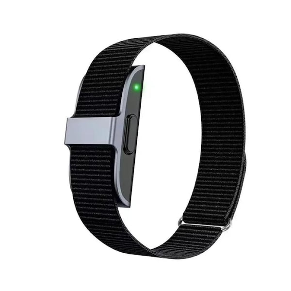 Smart Bracelet with 24/7 Heart Rate Black