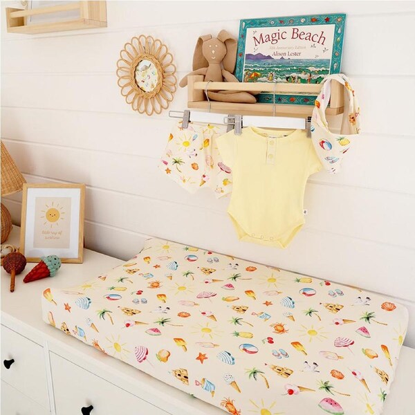 Snuggle Hunny Beach Fun Organic Bassinet Sheet / Change Pad Cover