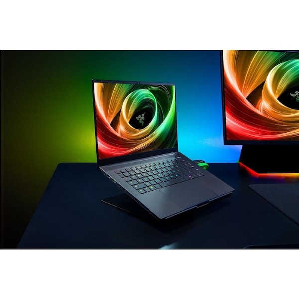 Razer Blade 14 3K 120Hz OLED Gaming Laptop with Ryzen AI 9 365, 16GB, 1TB SSD, RTX 5060