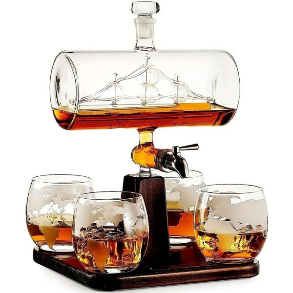 Skull Globe Wine Aerator Set with 4 Glasses