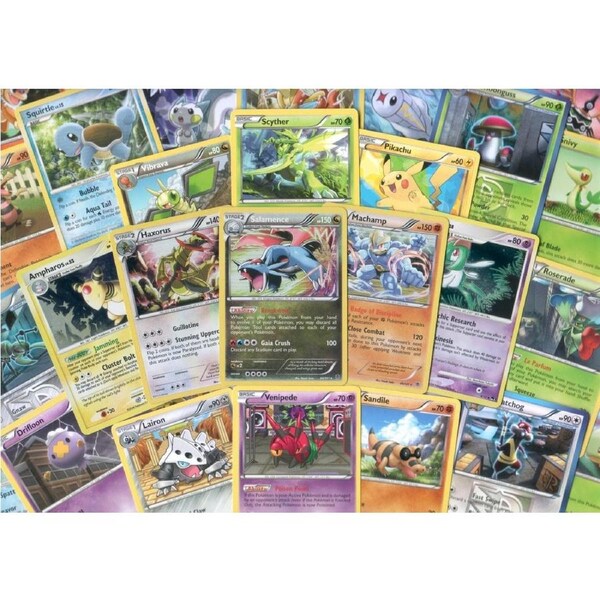 Pokemon 250 Assorted Pokemon Cards with guaranteed 10 Rare and 5 Foil Cards