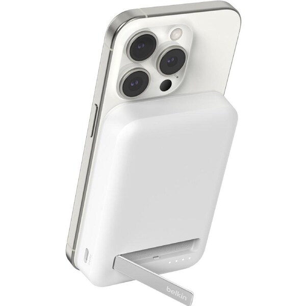Belkin BoostCharge Pro Magnetic Power Bank with Qi2 15W 8K