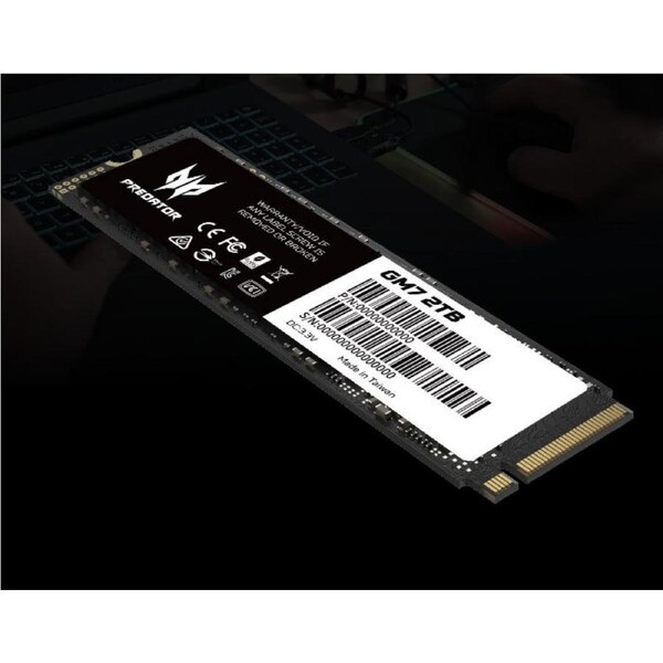 Predator GM7-2TB M.2 NVMe PCIe Gen 4*4 2TB Up to 7200 MB/s Read and 6300 MB/s