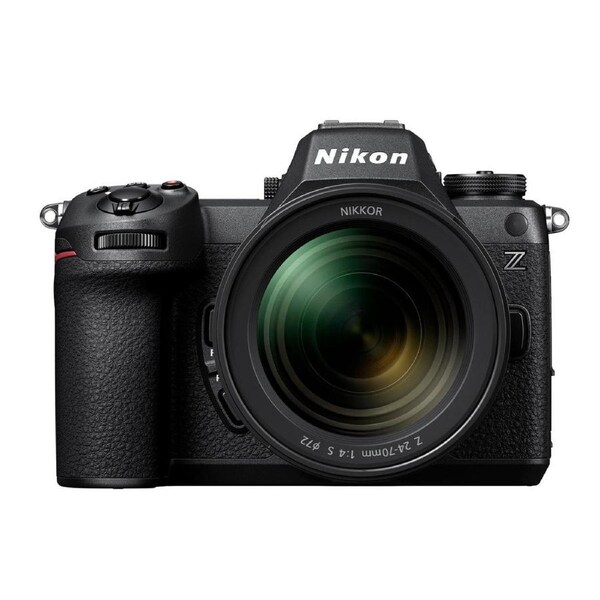 Nikon Z6 III with 24-70mm f/4 Lens