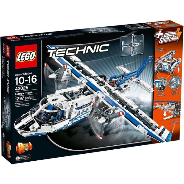 LEGO 42025 Cargo Plane: Motorized, Huge, Realistic!