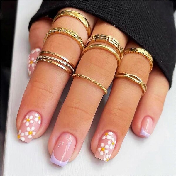 Purple French Tip Press on Nails with White Flower Design, Short Square Reusable Acrylic Set for Women