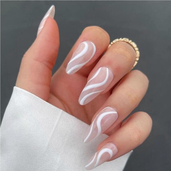 24 PCS White Lines Press on Nails Medium Glossy Fake Acrylic Nails Full Coverage Set for Women