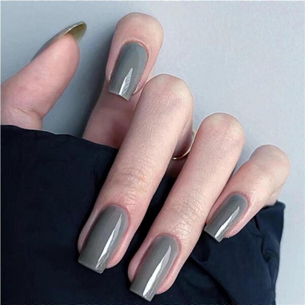 24pcs Medium Square Press on Nails Deep Gray Full Cover Fake Nail Tips for Salon Look