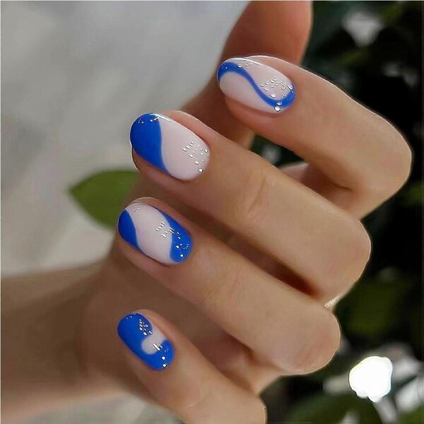 Short Oval Press On Nails 24pc Set Blue Swirl Design Instant Manicure Multiple Size Options