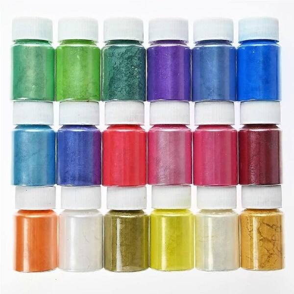 Nail Extension Tips with Full Coverage Green ABS and Holographic Mirror Chrome Nail Powder