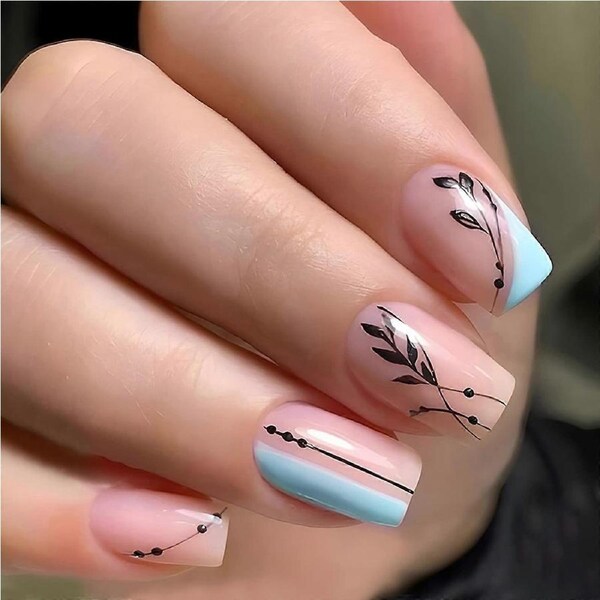 Square Short Press on Nails with Black Leaf Design, Reusable Acrylic Fake Nails Set for Women 24Pcs