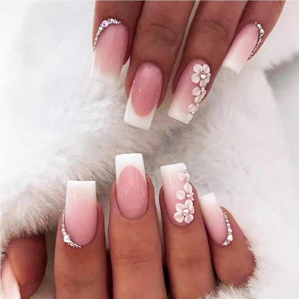 Medium Square Press on Nails 24Pcs Reusable Acrylic Natural Look Ready to Wear for Parties