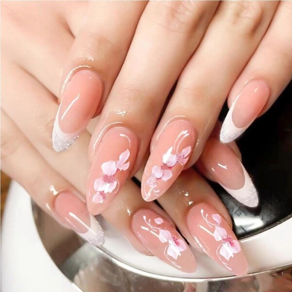 French Tip Nude Press on Nails Almond Shape Fake Nails with Flower Designs Medium Glossy Reusable Set