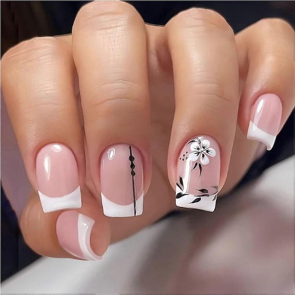 Short Press On Nails with Glue Square Floral Fake Nails Reusable Acrylic Nail Tips for Women 24Pcs