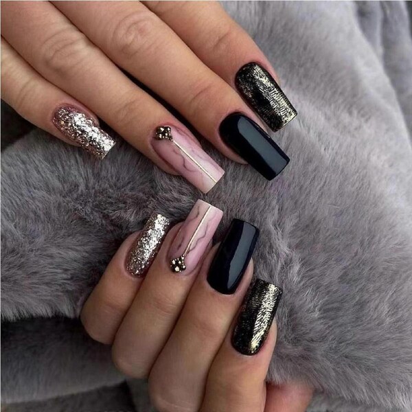 Black Gold Rhinestone Square Acrylic Press On Nails French Design Medium Length Fake Nails Set 24pcs