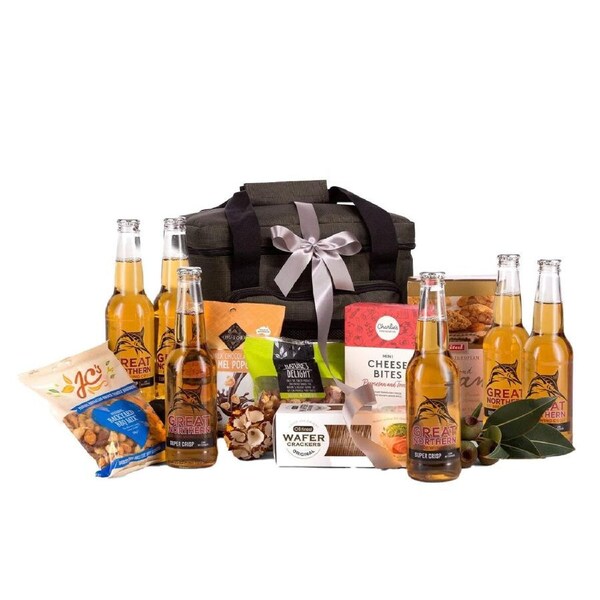 Interhampers Beer Gift Hamper BRO2025 - 6x Great Northern Beer, Snacks, Cooler Bag