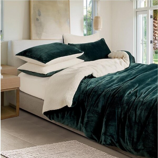 Gioia Casa 2-in-1 Teddy Sherpa Quilt Cover Set & Blanket Emerald Green Single