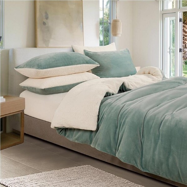 Gioia Casa 2-in-1 Teddy Sherpa Quilt Cover Set & Blanket Sage Green Single