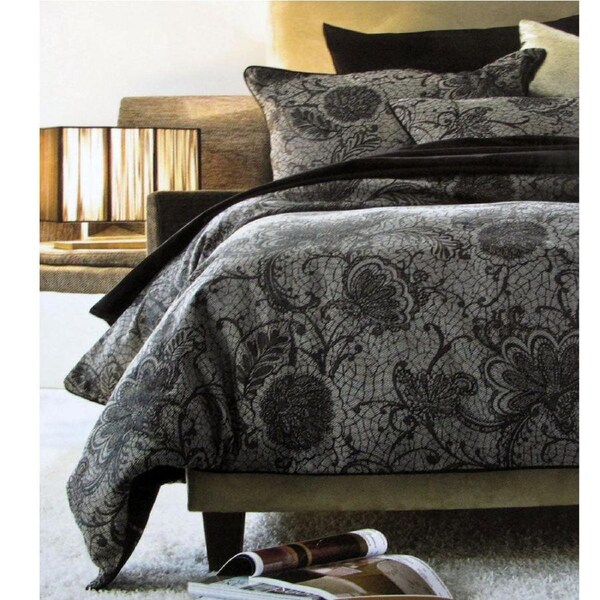 Accessorize Trudie Black Jacquard Quilt Cover Set Single, Floral Design, 140 x 210 cm