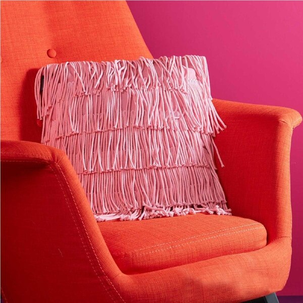 Bedding House Flapper Pink Cushion 40 x 40 cm with Fringes and Zip